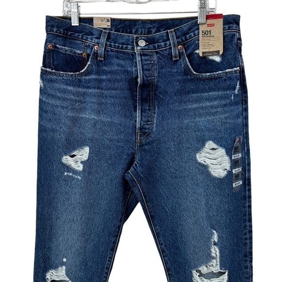 Levi's Premium 501 Original Fit Women's Jeans | Distressed | Button Fly | 33/32 - Picture 2 of 10